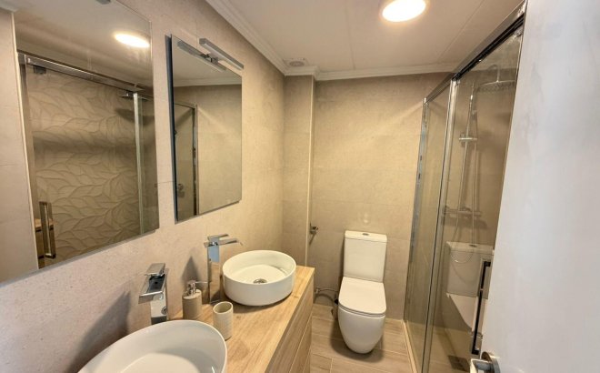 Revente - Town House -
Torrevieja - Sector 25