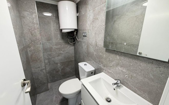 Revente - Town House -
Torrevieja - Sector 25