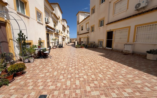 Revente - Town House -
Torremendo - Costa Blanca