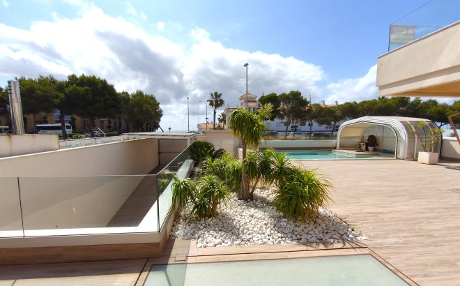 Resale - Villa -
Orihuela Costa - Costa Blanca