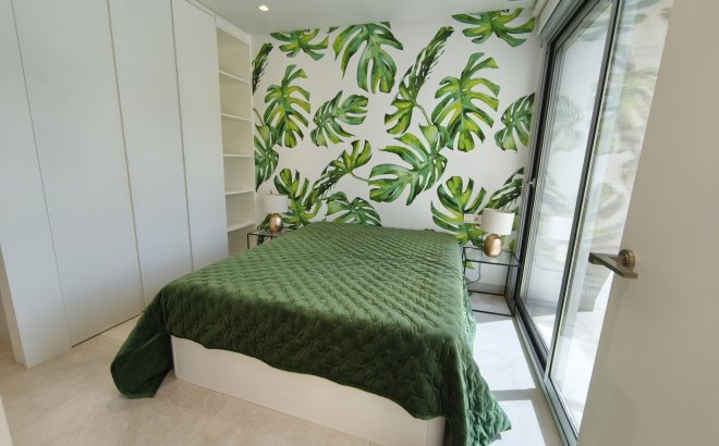 Resale - Villa -
Orihuela Costa - Costa Blanca