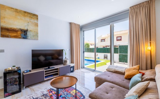 Resale - Villa -
Rojales - Doña Pepa