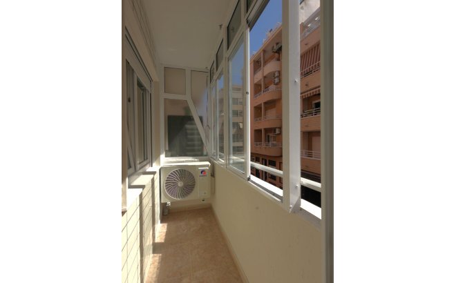 Resale - Apartment -
Torrevieja - Curva Del Palangre