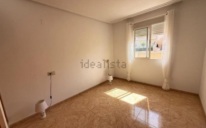 Resale - Penthouse -
Torrevieja - El Molino