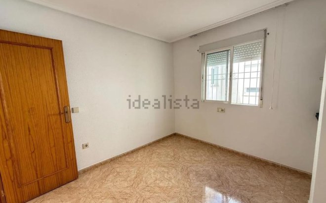 Resale - Penthouse -
Torrevieja - El Molino