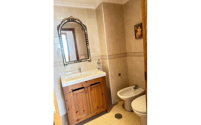 Resale - Apartment -
Torrevieja - Centro