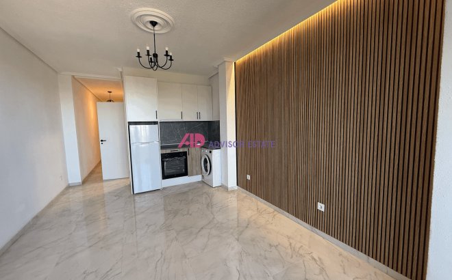 Resale - Apartment -
Torrevieja - Costa Blanca