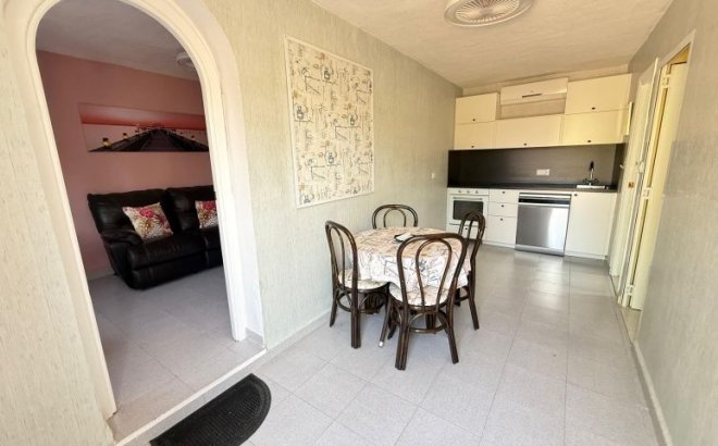 Herverkoop - Villa -
Pinar de Campoverde - Inland
