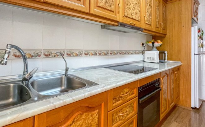 Resale - Apartment -
Torrevieja - Costa Blanca
