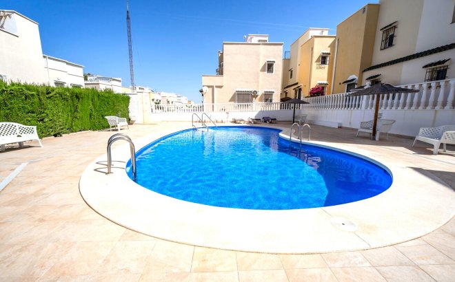 Resale - Semi Detached -
Los Altos - Res Valle de los pinos