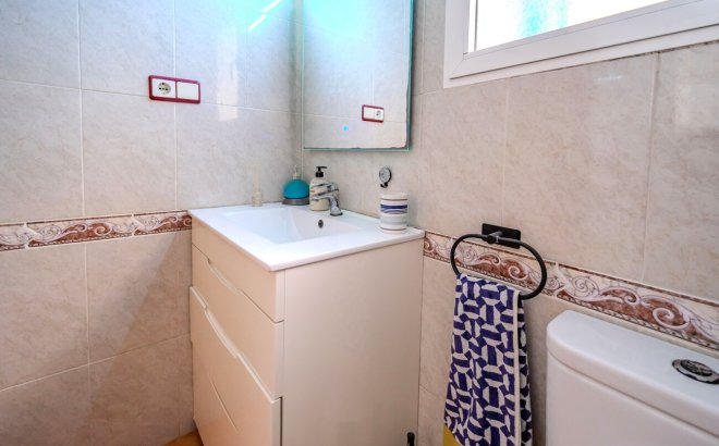 Resale - Semi Detached -
Los Altos - Res Valle de los pinos