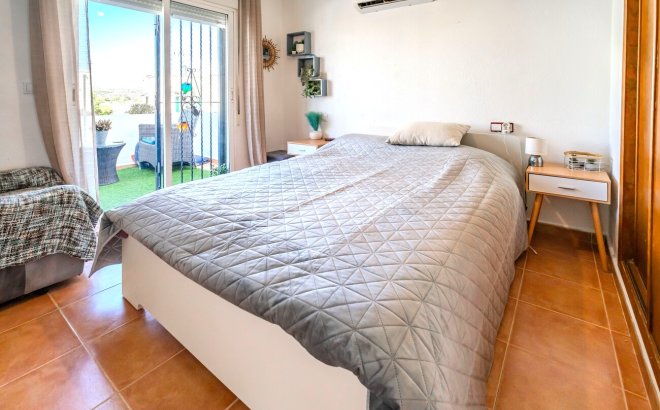 Resale - Semi Detached -
Los Altos - Res Valle de los pinos