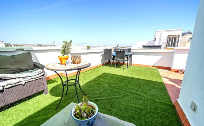 Resale - Semi Detached -
Los Altos - Res Valle de los pinos