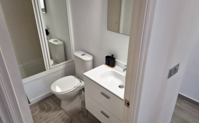 Resale - Apartment -
Torrevieja - Costa Blanca