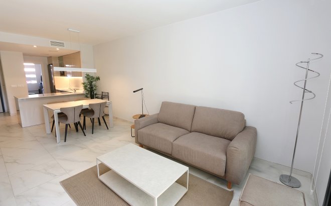 Resale - Apartment -
Playa Flamenca - Costa Blanca