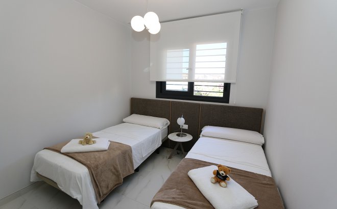 Resale - Apartment -
Playa Flamenca - Costa Blanca