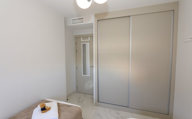 Resale - Apartment -
Playa Flamenca - Costa Blanca