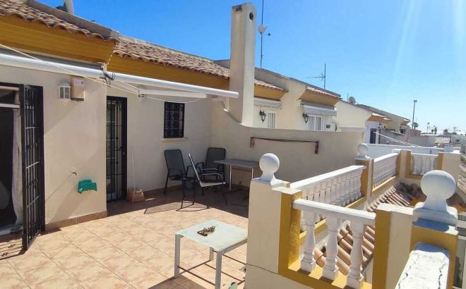 Resale - Town House -
Playa Flamenca - Costa Blanca
