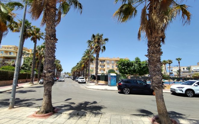 Resale - Apartment -
Cabo Roig - Costa Blanca