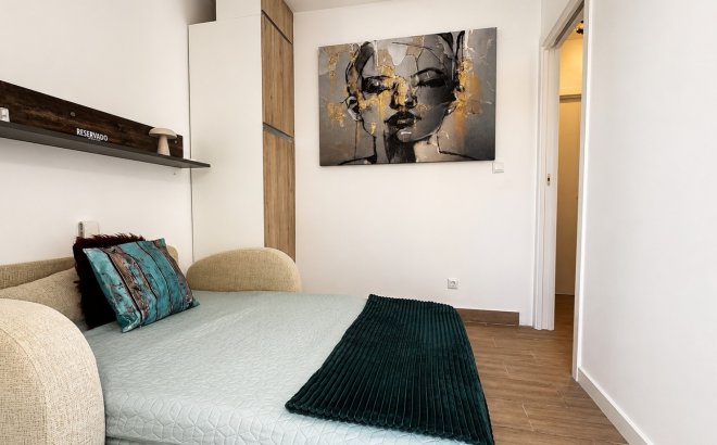 Revente - Villa -
Orihuela Costa - Costa Blanca