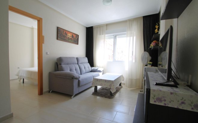 Resale - Apartment -
Torrevieja - El Molino