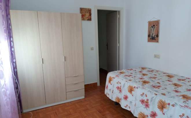 Resale - Bungalow -
Torrevieja - Los Balcones