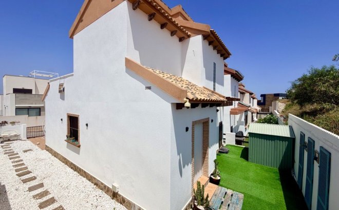 Resale - Villa -
Ciudad Quesada - Costa Blanca