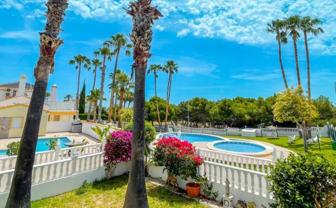 Revente - Town House -
Orihuela Costa - Costa Blanca