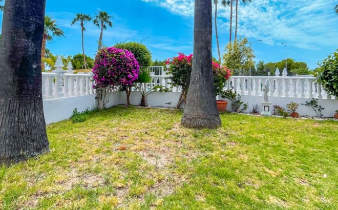 Revente - Town House -
Orihuela Costa - Costa Blanca