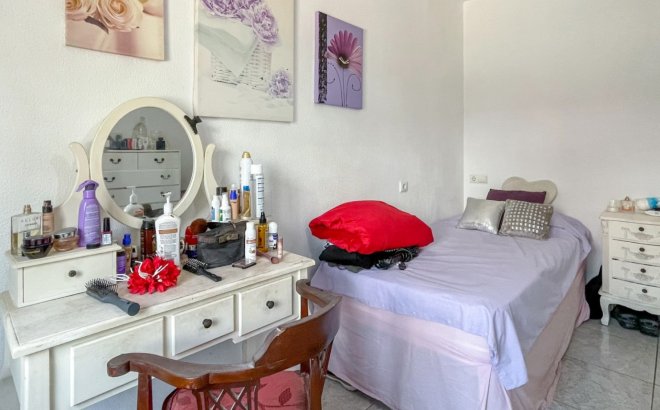 Revente - Town House -
Orihuela Costa - Costa Blanca