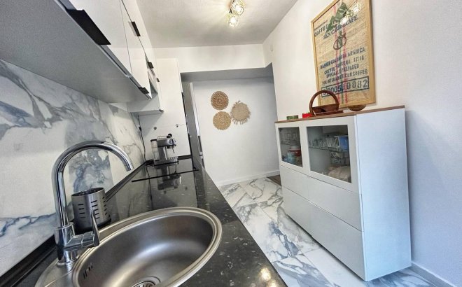 Resale - Penthouse -
Torrevieja - Centro