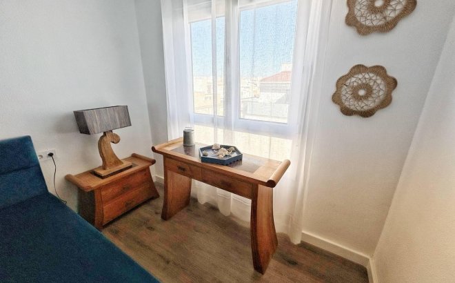 Resale - Penthouse -
Torrevieja - Centro