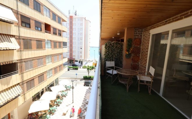 Resale - Apartment -
Torrevieja - Costa Blanca
