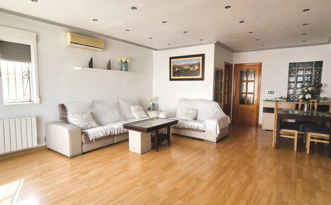 Resale - Quad House -
Torrevieja - Costa Blanca