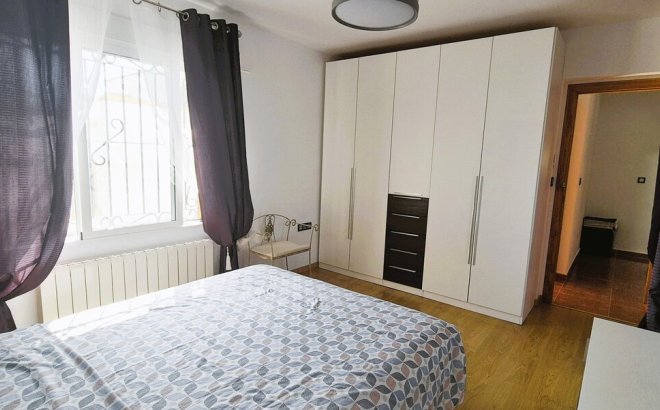Resale - Quad House -
Torrevieja - Costa Blanca