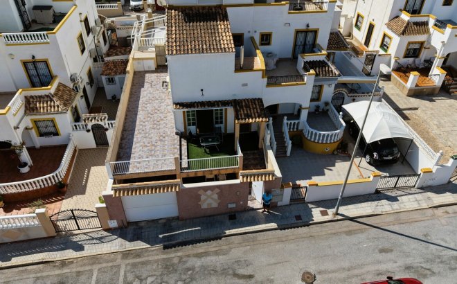 Resale - Quad House -
Torrevieja - Costa Blanca