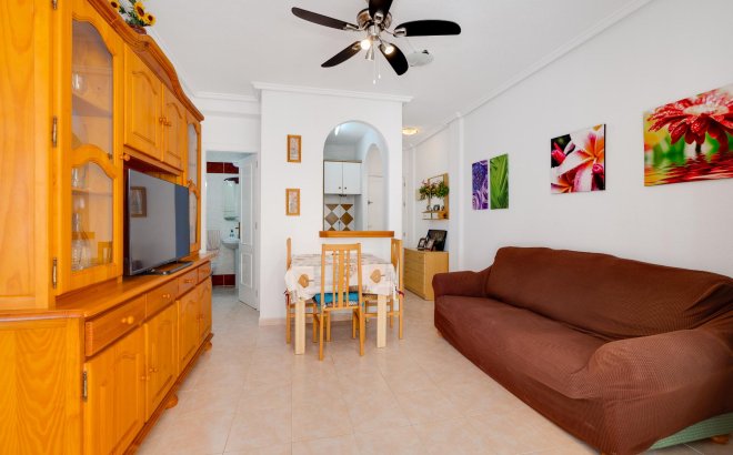 Resale - Bungalow -
Torrevieja - Costa Blanca