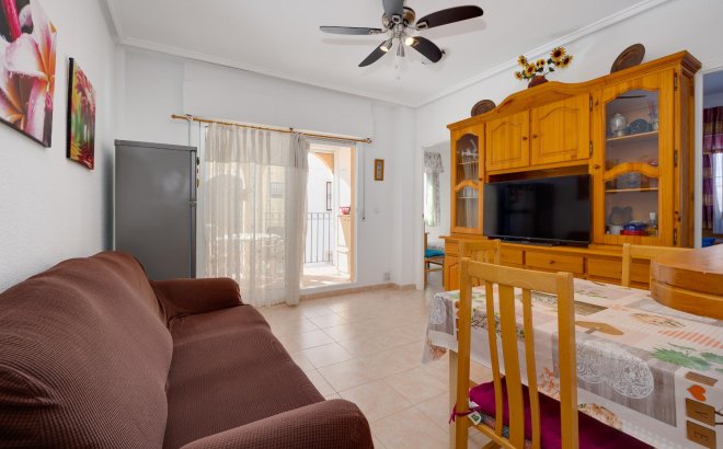 Resale - Bungalow -
Torrevieja - Costa Blanca