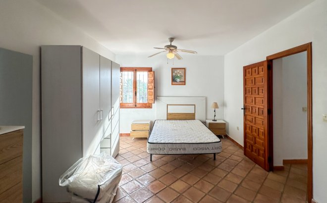 Resale - Villa -
Cabo Roig - Costa Blanca