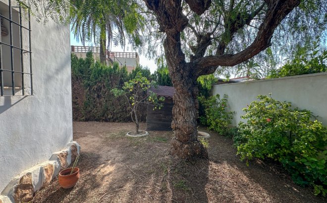 Resale - Villa -
Cabo Roig - Costa Blanca