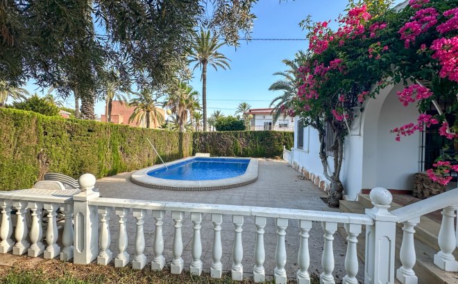 Resale - Villa -
Cabo Roig - Costa Blanca