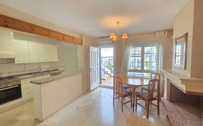 Resale - Bungalow -
Villamartin - Costa Blanca