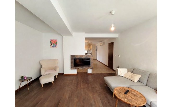 Resale - Villa -
Ciudad Quesada - Costa Blanca
