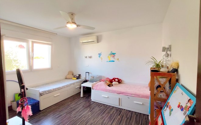 Resale - Villa -
Ciudad Quesada - Costa Blanca