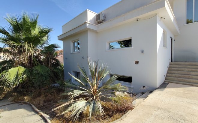 Resale - Villa -
Ciudad Quesada - Costa Blanca