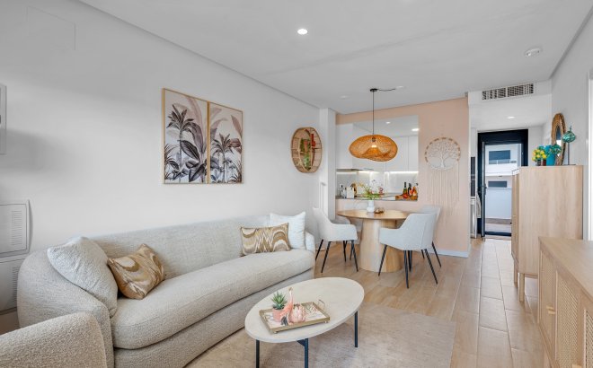 Resale - Apartment -
Torrevieja - Costa Blanca