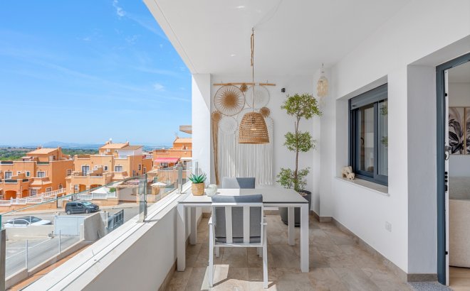 Resale - Apartment -
Torrevieja - Costa Blanca