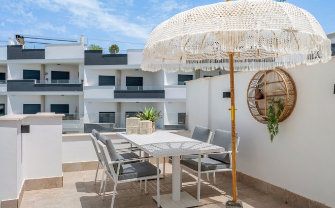 Resale - Apartment -
Torrevieja - Costa Blanca