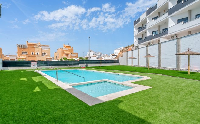 Resale - Apartment -
Torrevieja - Costa Blanca