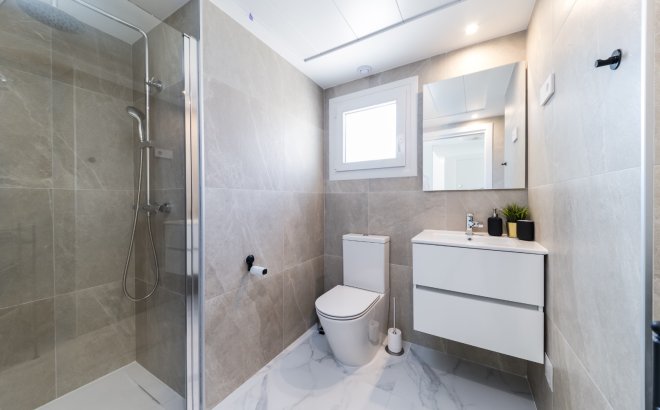 Revente - Appartement -
Torrevieja - Costa Blanca